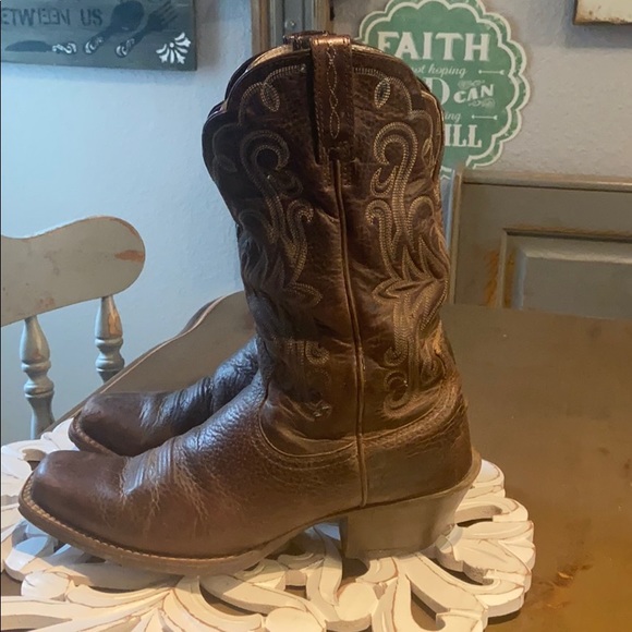 ariat 15825
